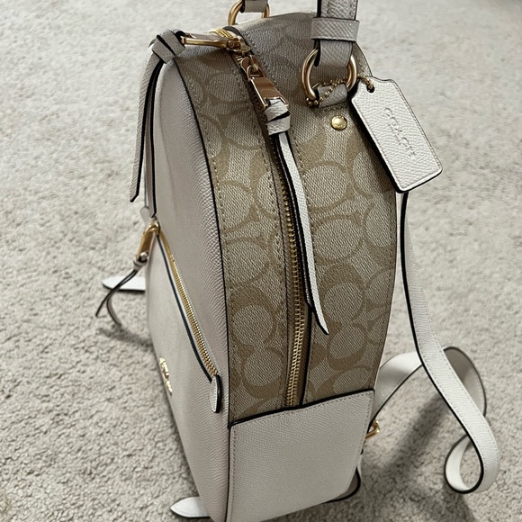 Coach Jordyn backpack. No flaws in excellent conditions. Value $428 - Picture 4 of 5